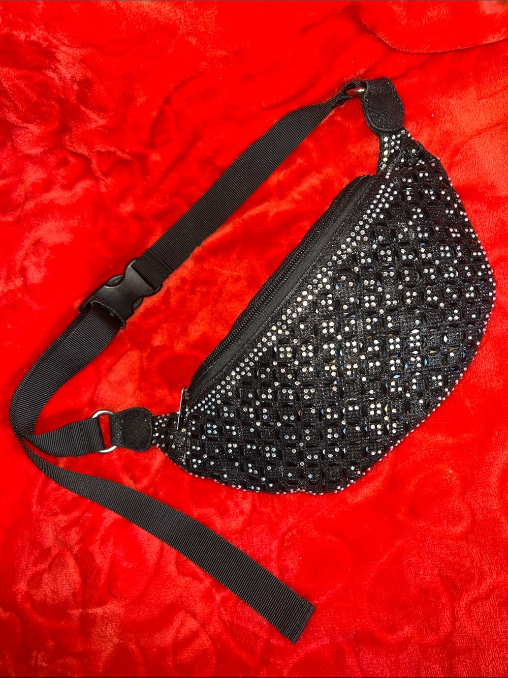 Black Beaded Rhinestone Fanny Pack